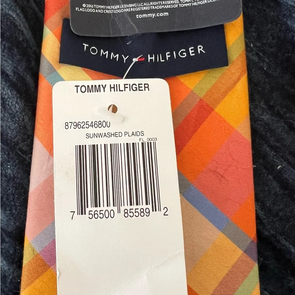 Tommy Hilfiger brighten your